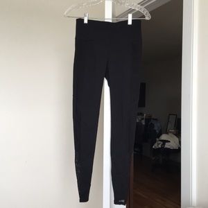 Athleta never worn workout pants!